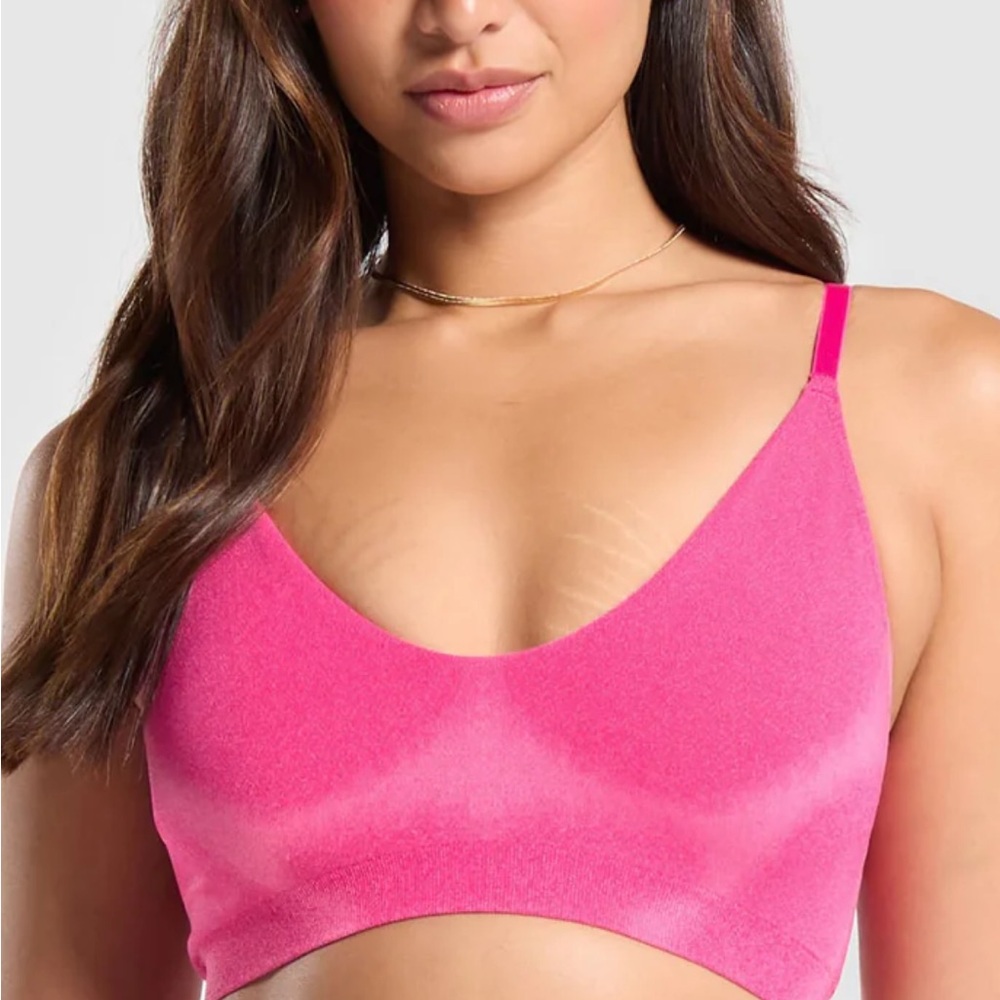 Gymshark Fuchsia Women's Bra